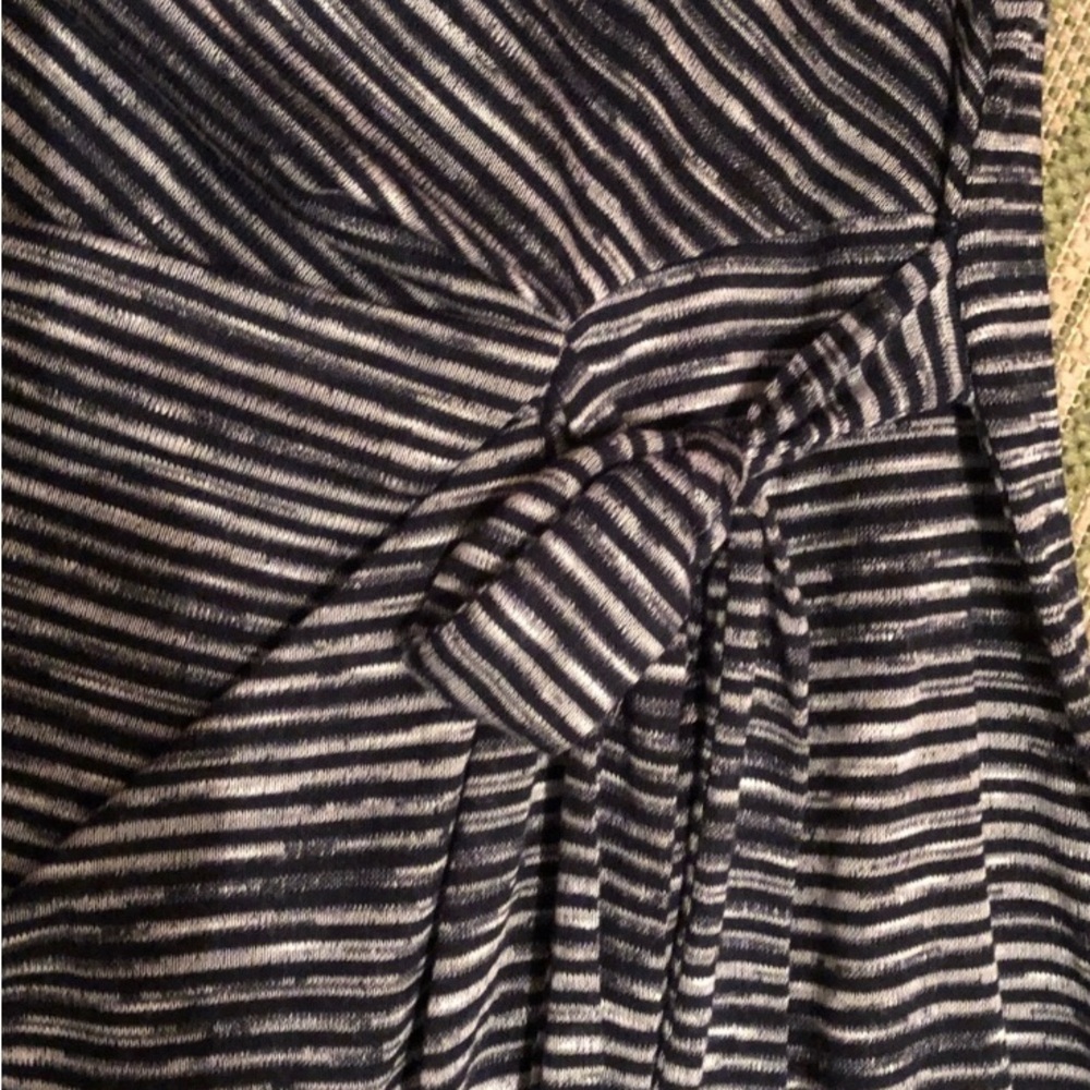 Emma & Michelle cowl neck & tie waist casual stretch Dress 14 - Picture 3 of 6